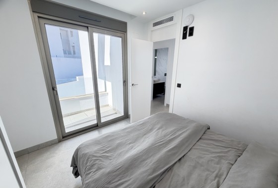 Resale - Freistehende Villa -
Villamartín