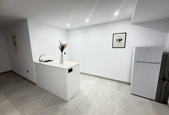 Resale - Freistehende Villa -
Villamartín