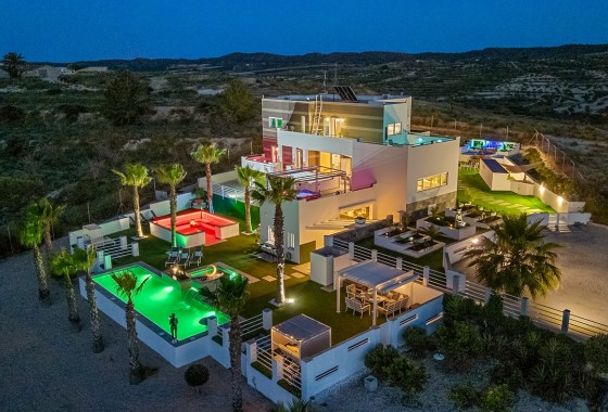 Revente - Villa Individuelle -
Torremendo
