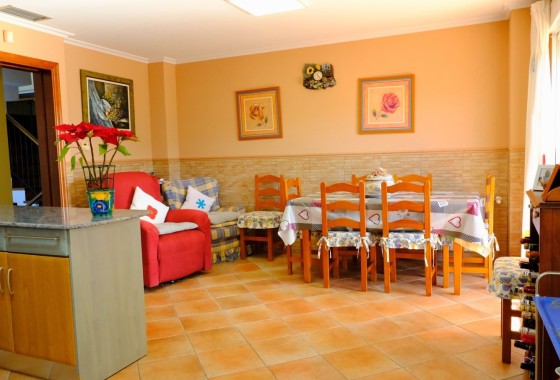 Sprzedaż - Finca / Dom wiejski -
Orihuela