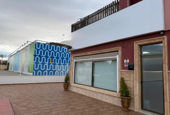 Venta - Comercial -
Orihuela Costa - La Zenia