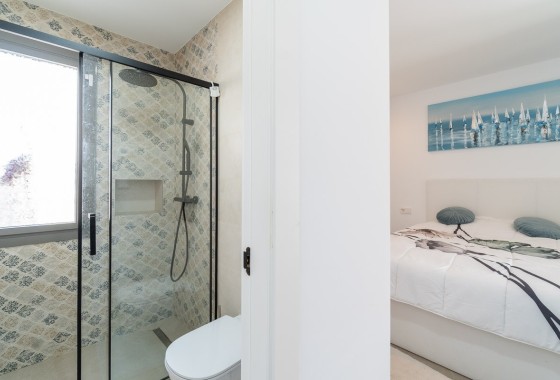 Resale - Freistehende Villa -
Orihuela Costa - Villamartin Golf