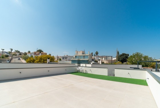 Resale - Freistehende Villa -
Orihuela Costa - Villamartin Golf