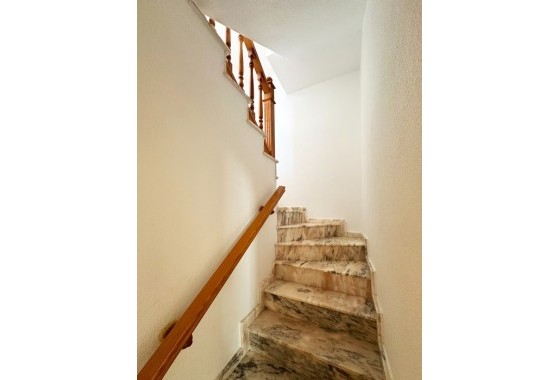 Herverkoop - Stadswoning -
Orihuela Costa - Cabo Roig