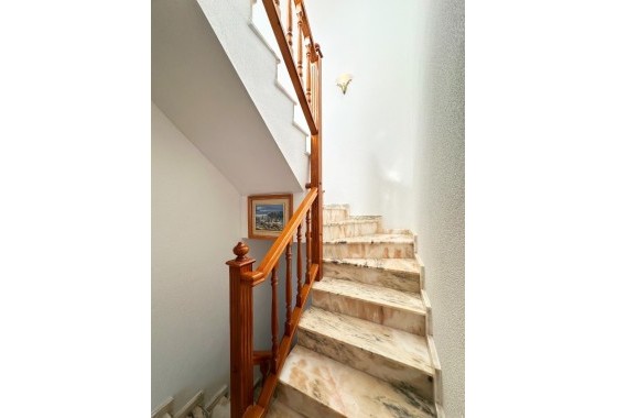 Herverkoop - Stadswoning -
Orihuela Costa - Cabo Roig