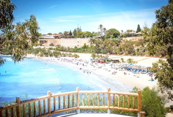 Herverkoop - Stadswoning -
Orihuela Costa - Cabo Roig