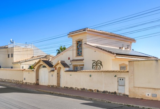 Herverkoop - Vrijstaande Villa -
Ciudad Quesada - Rojales - Ciudad Quesada