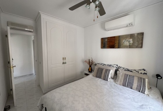 Resale - Detached Villa -
Rojales - La Marquesa