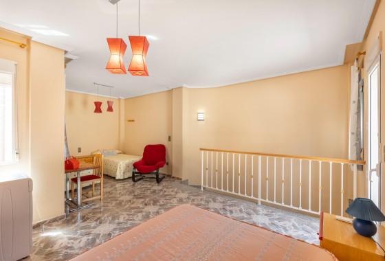 Sale - Apartment Flat -
Los Alcázares - Centro
