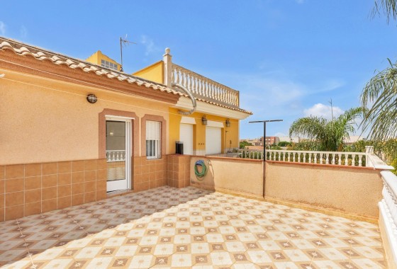 Sale - Apartment Flat -
Los Alcázares - Centro