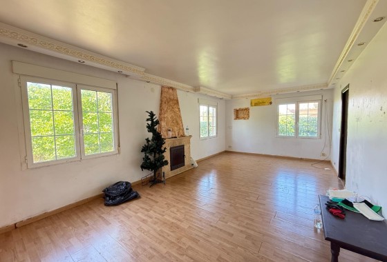 Sale - Villa -
Torrevieja - Playa de los Locos