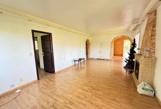 Sale - Villa -
Torrevieja - Playa de los Locos