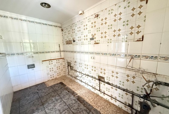 Sale - Villa -
Torrevieja - Playa de los Locos