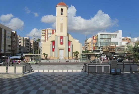 Nowa konstrukcja - Apartament / Mieszkanie -
Guardamar del Segura - Pueblo