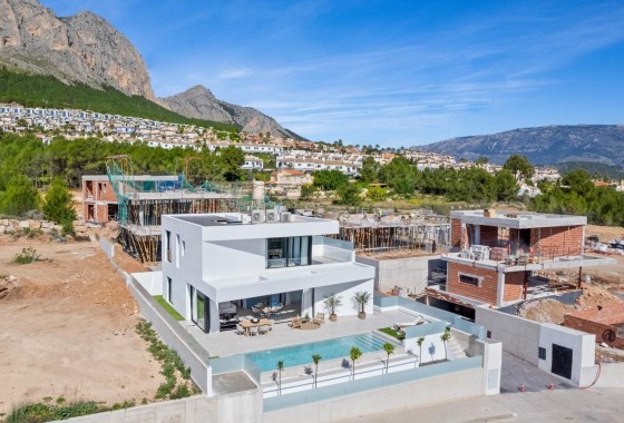 Nowa konstrukcja - Willa wolnostojąca -
Polop - Urbanizaciones