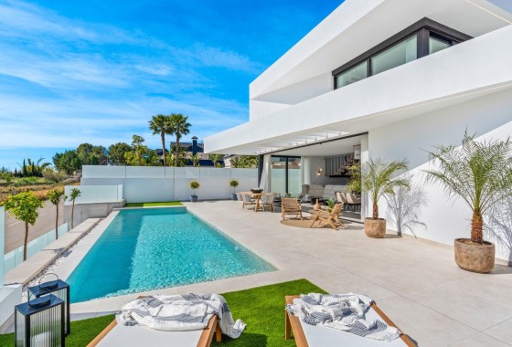 Nowa konstrukcja - Willa wolnostojąca -
Polop - Urbanizaciones