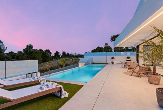 Nowa konstrukcja - Willa wolnostojąca -
Polop - Urbanizaciones