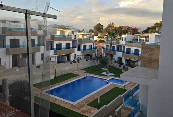 NIEUWBOUW - Stadswoning -
Bigastro - pueblo