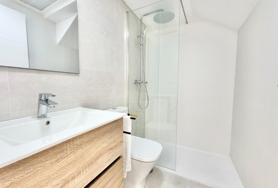 New Build - Town house -
Cox - San Fernando