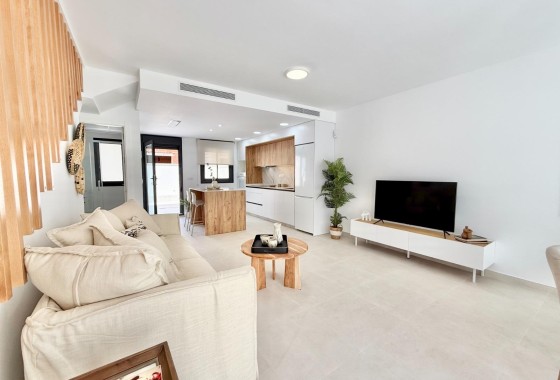 New Build - Town house -
Cox - San Fernando