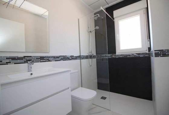 Obra Nueva - Chalet Independiente -
Pinoso - Camino Del Prado