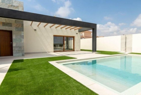NIEUWBOUW - Vrijstaande Villa -
Torrevieja - Los altos