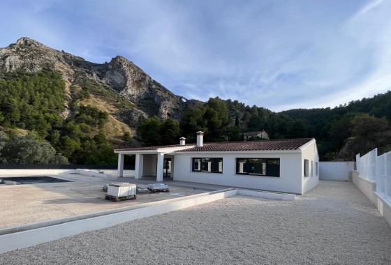 New Build - Freistehende Villa -
Penàguila - El Olivar