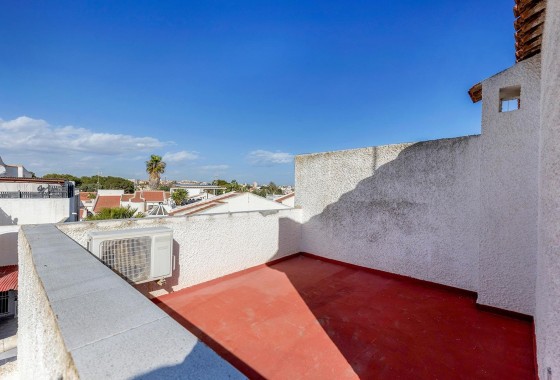 Herverkoop - Stadswoning -
Torrevieja - Calas blanca