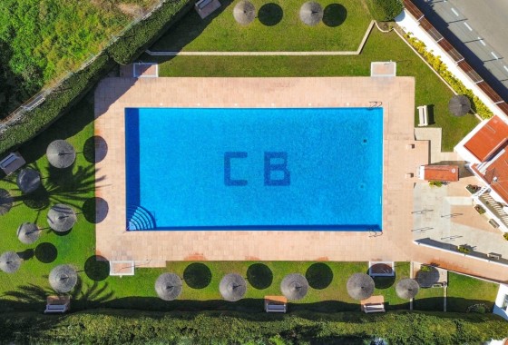 Herverkoop - Stadswoning -
Torrevieja - Calas blanca