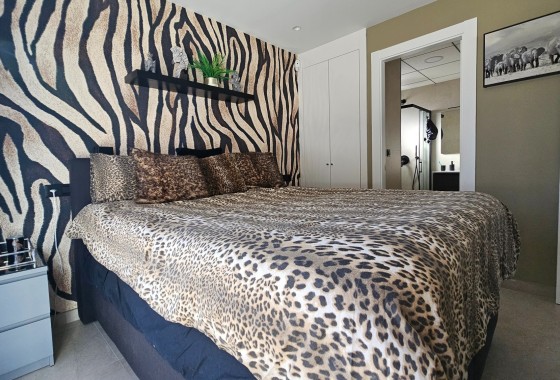 Venta - Chalet Independiente -
Algorfa