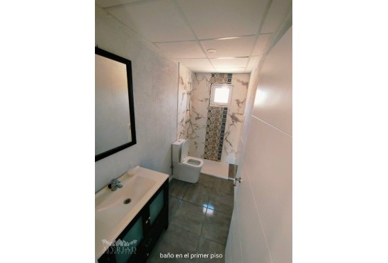 Revente - Villa Individuelle -
Pinoso - Pinoso Alicante