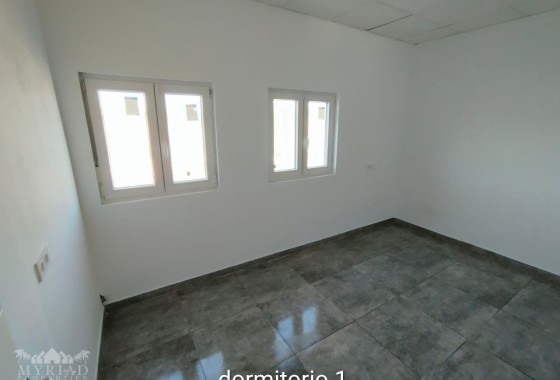 Revente - Villa Individuelle -
Pinoso - Pinoso Alicante
