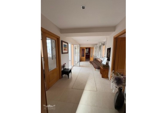 Sprzedaż - Willa wolnostojąca -
Encebras - Encebras Alicante