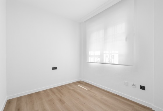 Venta - Chalet Independiente -
Villamartín - PAU 26