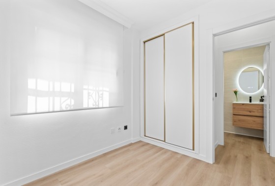 Venta - Chalet Independiente -
Villamartín - PAU 26