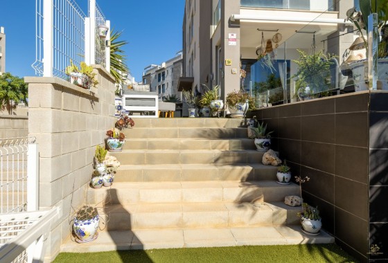 Resale - Wohnung / Appartement -
Orihuela Costa - Villamartín