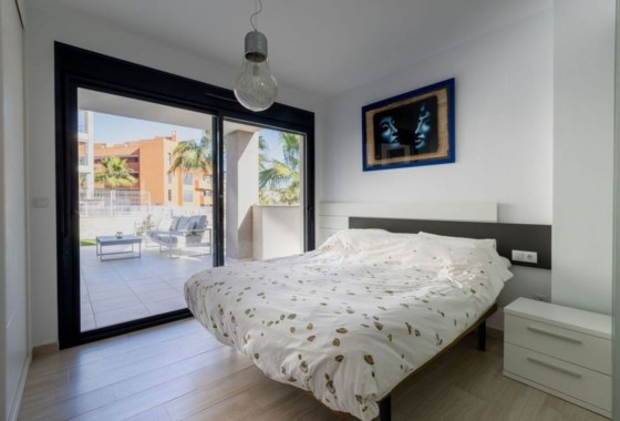 Sprzedaż - Apartament / Mieszkanie -
Orihuela Costa - Villamartín