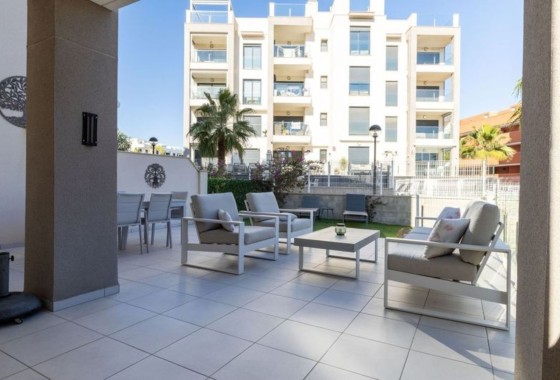 Sprzedaż - Apartament / Mieszkanie -
Orihuela Costa - Villamartín