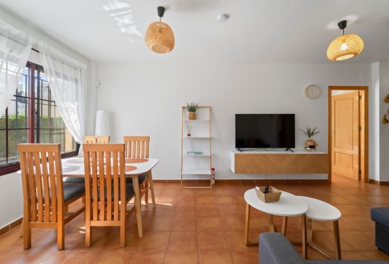 Sprzedaż - Apartament / Mieszkanie -
Torrevieja - Torreta