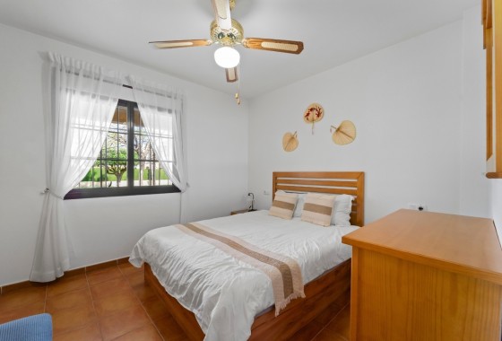 Sprzedaż - Apartament / Mieszkanie -
Torrevieja - Torreta