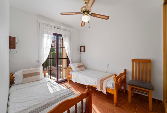 Sprzedaż - Apartament / Mieszkanie -
Torrevieja - Torreta