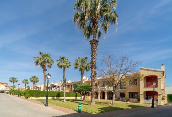 Sprzedaż - Apartament / Mieszkanie -
Torrevieja - Torreta