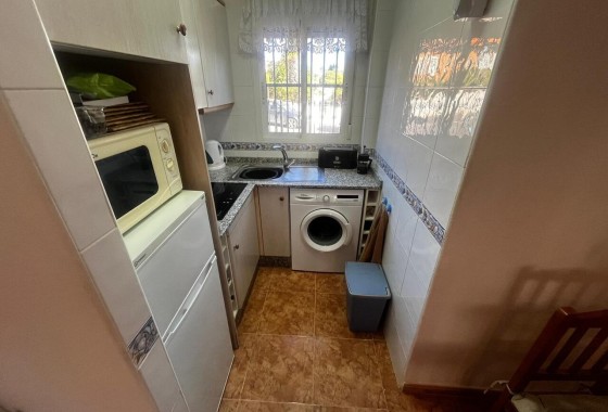 Resale - Apartment / Flat -
Algorfa