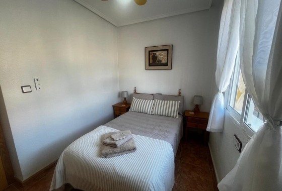 Resale - Apartment / Flat -
Algorfa