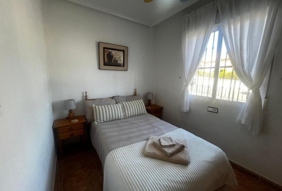 Resale - Apartment / Flat -
Algorfa