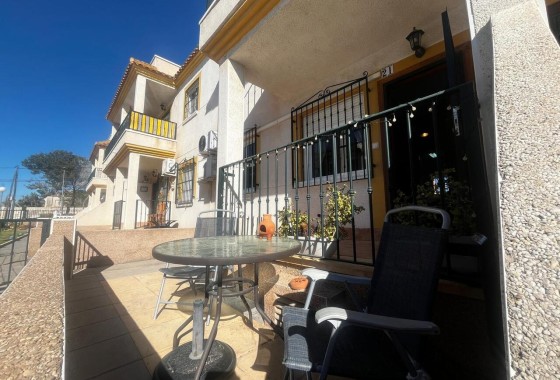 Resale - Apartment / Flat -
Algorfa