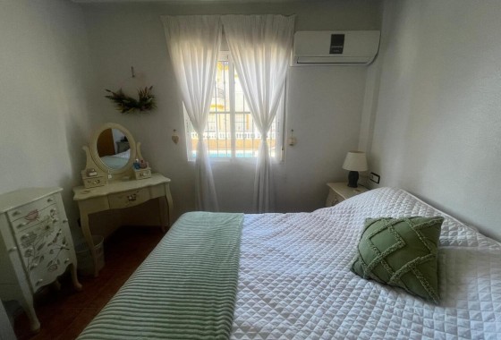 Resale - Apartment / Flat -
Algorfa