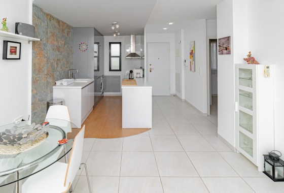 Venta - Apartamento / Piso -
La Zenia