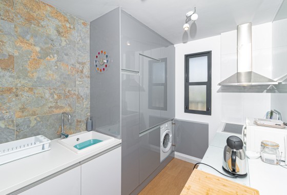 Venta - Apartamento / Piso -
La Zenia