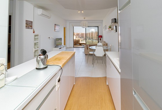 Venta - Apartamento / Piso -
La Zenia